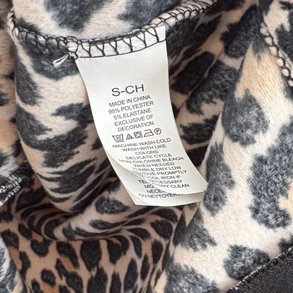 Kate Spade Velour Leopard PJ Set - Picture 4 of 8